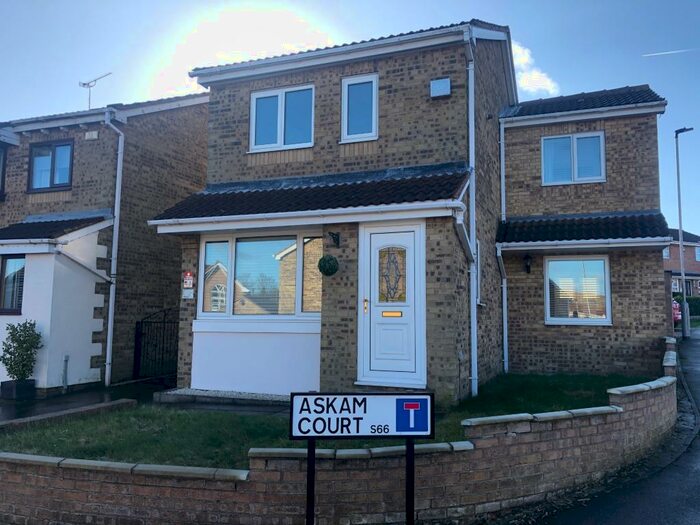 3 Bedroom Detached House To Rent In Askam Court, Bramley, Rotherham, ., S66