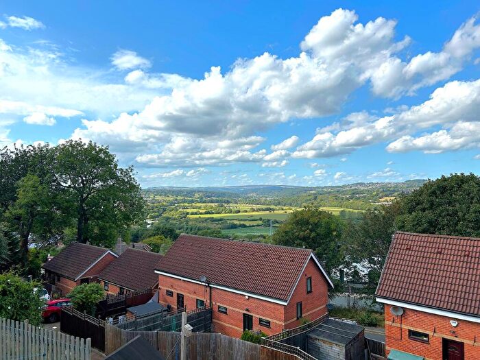 2 Bedroom Semi-Detached House For Sale In Hill Court Drive, Bramley, Leeds, LS13