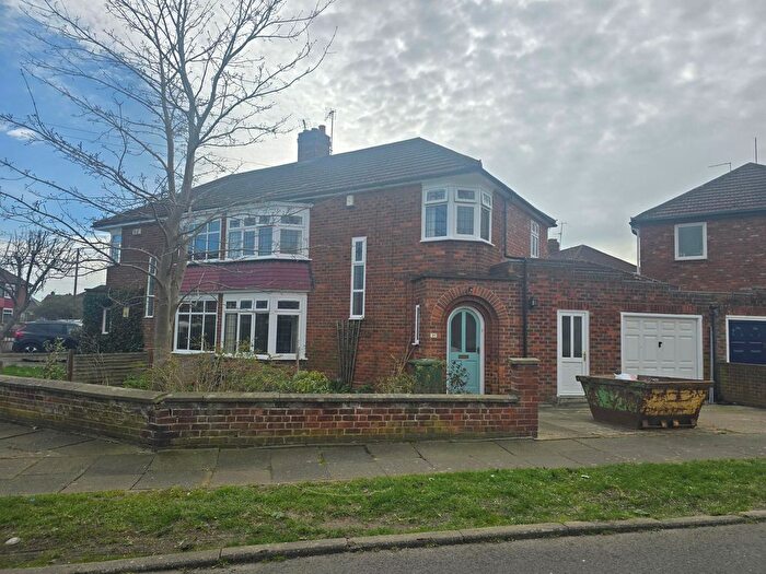 3 Bedroom Semi Detached House To Rent In Harlsey Crescent, Stockton-On-Tees, TS18