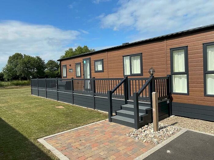 2 Bedroom Lodge For Sale In Kingfisher, Appletree Holiday Park, Boston, PE20