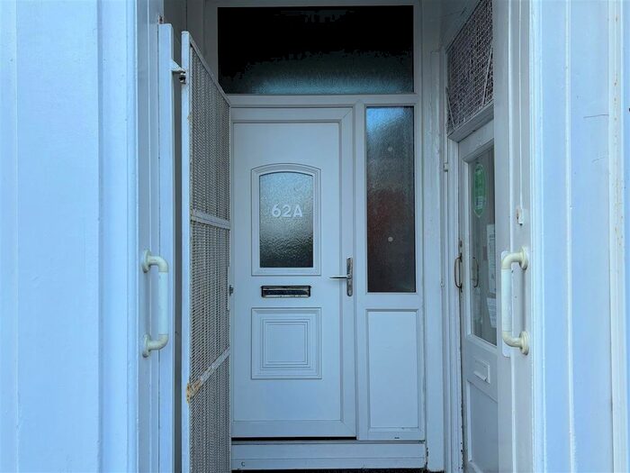 2 Bedroom Flat To Rent In Grove Road, Wallasey, CH45