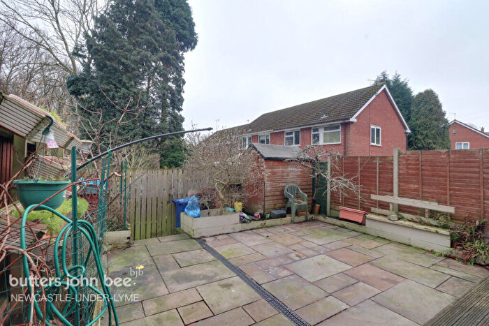 3 Bedroom Terraced House For Sale In Leaswood Close, Newcastle, ST5