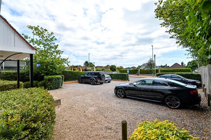 1 Bedroom Apartment For Sale In The Art House, Milford Road, Pennington, Hampshire, SO41