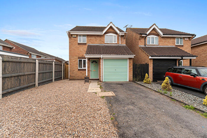 3 Bedroom Detached House For Sale In Orion Way, Laceby Acres, Grimsby, DN34