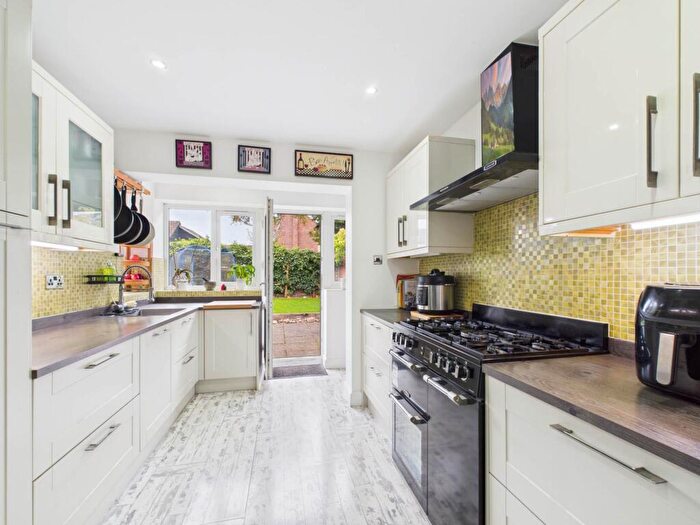 4 Bedroom Detached House For Sale In Ligo Avenue, Stoke Mandeville, HP22