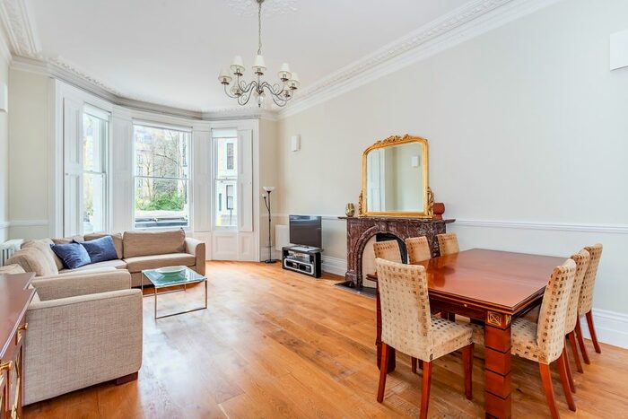 2 Bedroom Flat To Rent In Southwell Gardens, London, SW7