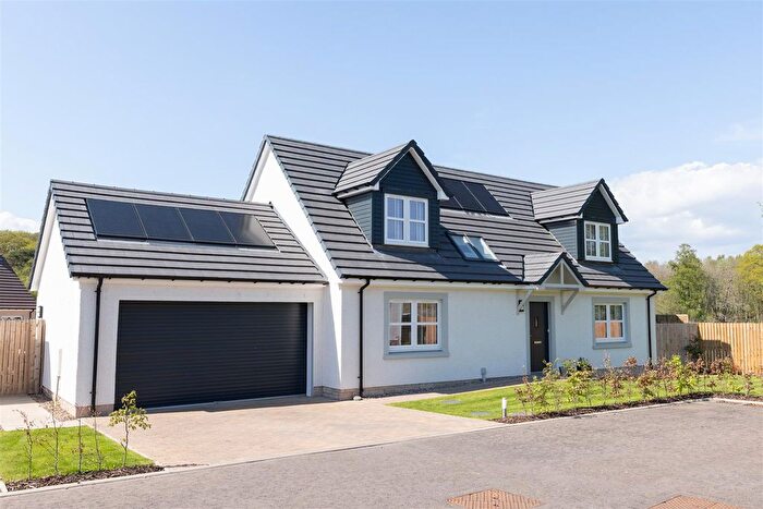 4 Bedroom Detached House For Sale In Balvaird Avenue, Scone, PH2
