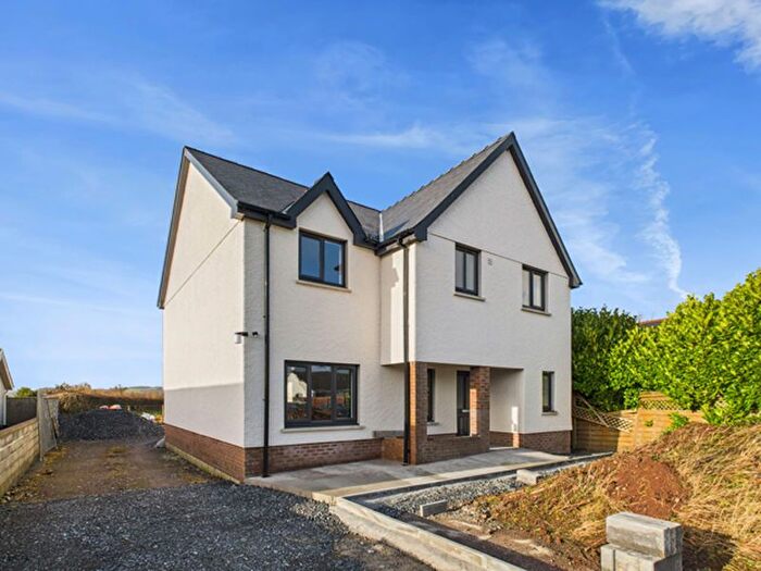 4 Bedroom Detached House For Sale In Felindre, Llangadog, Carmarthenshire, SA19