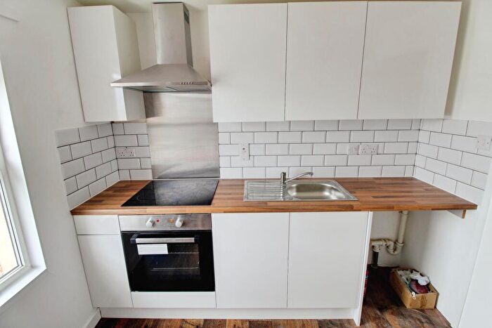 1 Bedroom Flat To Rent In South Street, Crowland, PE6
