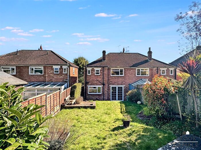 3 Bedroom Property For Sale In Cherry Garden Road, Eastbourne, BN20