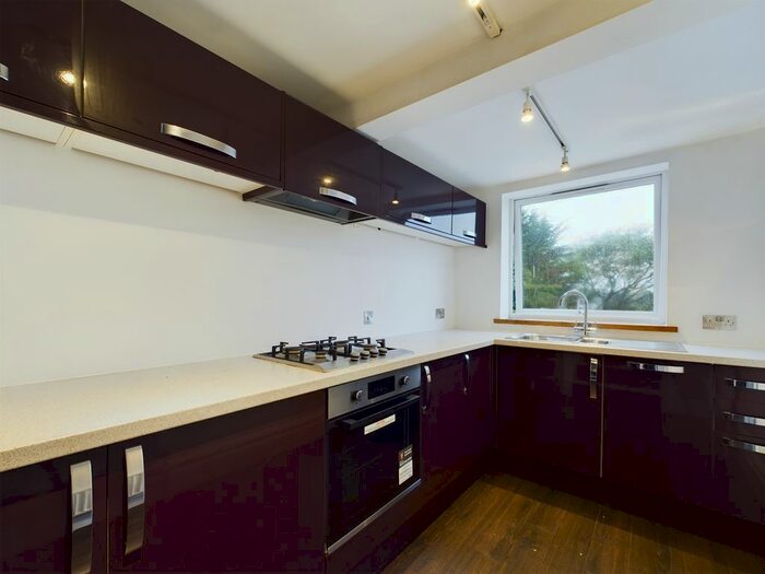 1 Bedroom Flat To Rent In Church Road, Brighton, BN41