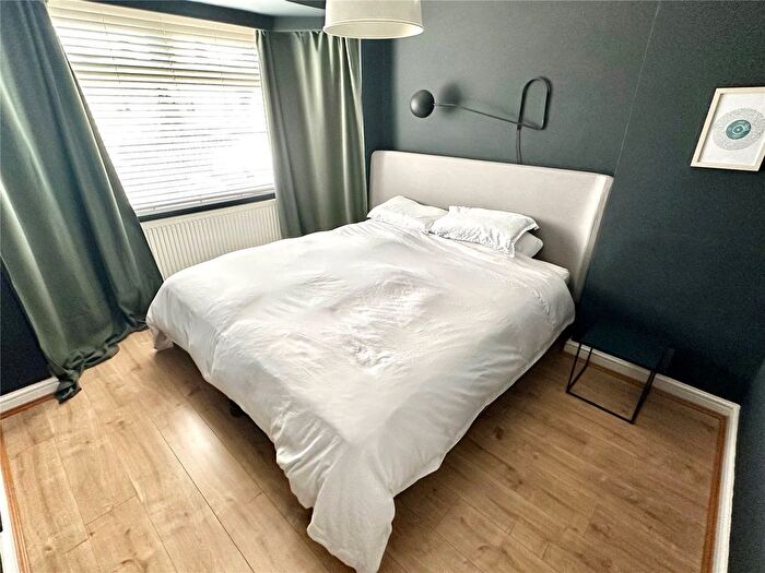 2 Bedroom End Of Terrace House For Sale In Eastfield Lane, Ringwood, Hampshire, BH24