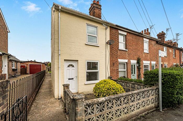 3 Bedroom End Of Terrace House For Sale In Lavender Hill, Tonbridge, TN9