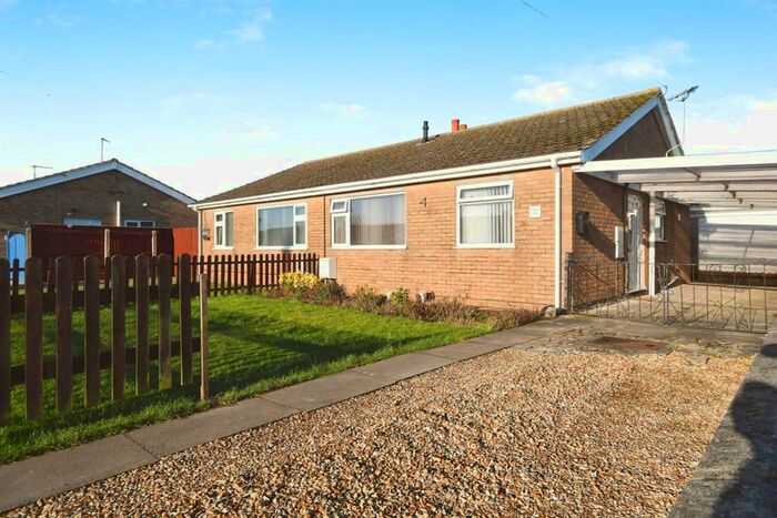 2 Bedroom Semi-Detached Bungalow For Sale In Laura Court, Ingoldmells, Skegness, PE25