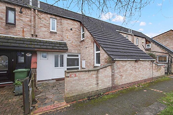 3 Bedroom Semi-Detached House For Sale In Eastbrooks Mews, Basildon, SS13