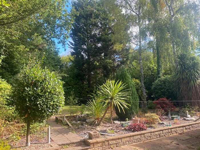 5 Bedroom House To Rent In Pine Drive, Chilworth, SO16
