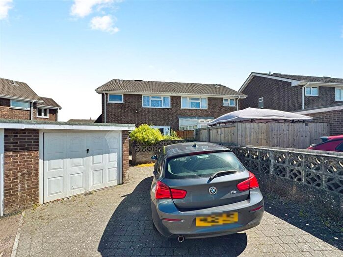 3 Bedroom Semi-Detached House For Sale In St. Davids Close, Bulwark, Chepstow, NP16