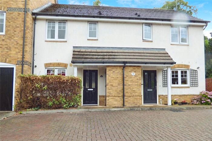 2 Bedroom Terraced House To Rent In Badgers Rise, Woodley, Reading, Berkshire, RG5