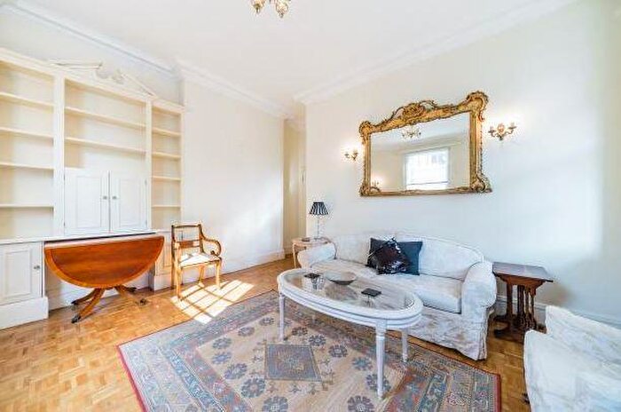 1 Bedroom Apartment To Rent In Dorset Square, Marylebone, London, NW1