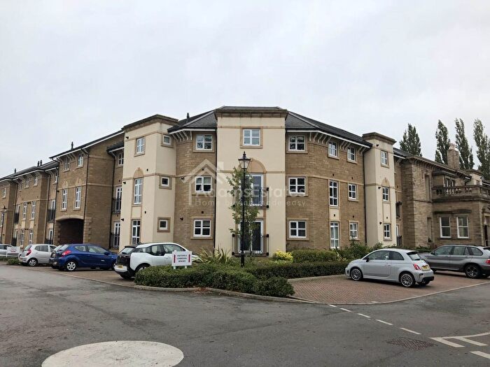 2 Bedroom Flat To Rent In Marmaville Court, Mirfield, WF14