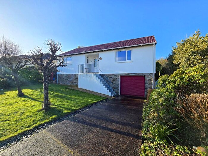 3 Bedroom Detached House For Sale In Goodwood Park Road, Northam, EX39