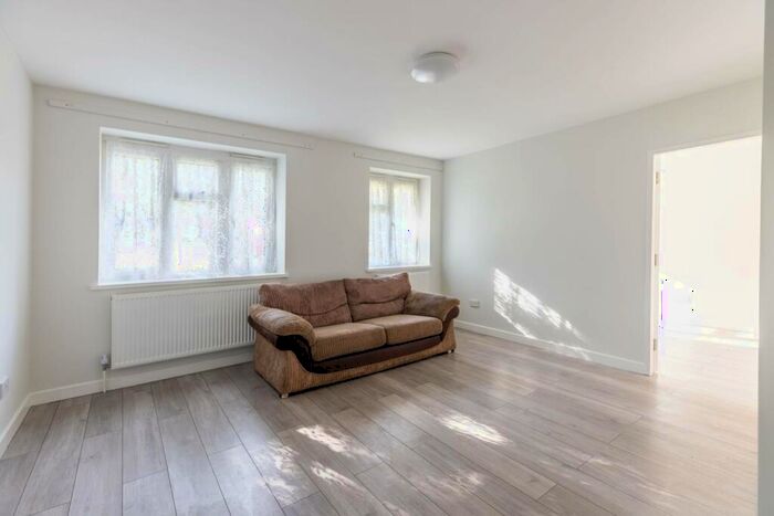 4 Bedroom Flat To Rent In The Grange, London, , East Finchley, London, N2