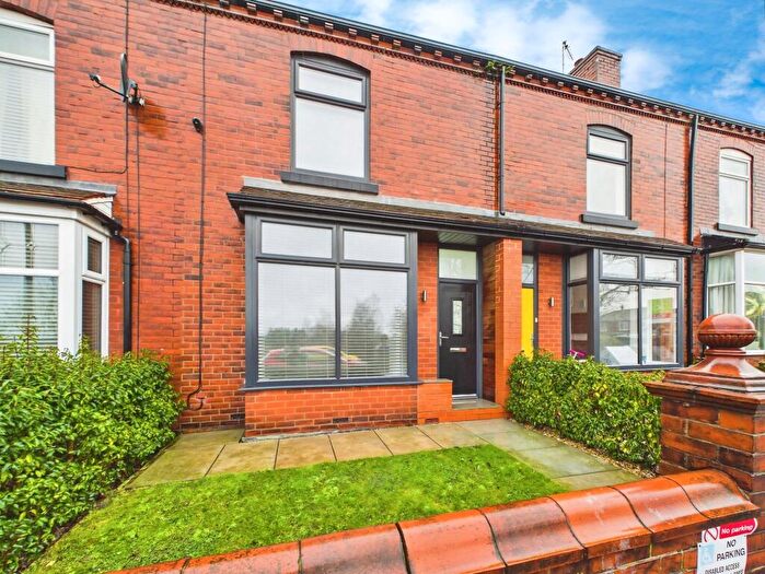 3 Bedroom Terraced House For Sale In Devonshire Road, Bolton, BL1