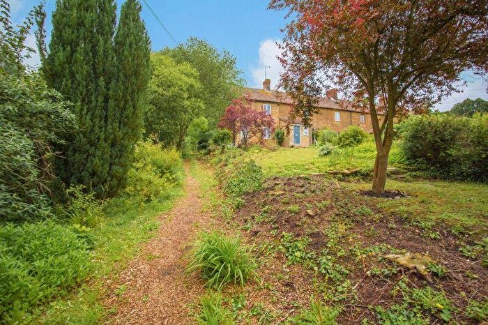 2 Bedroom Cottage To Rent In East Chinnock, Yeovil, BA22