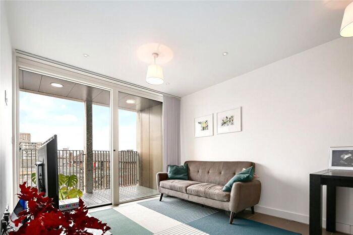 1 Bedroom Flat To Rent In Macpherson Apartments, Cambridge Heath Road, London, E2