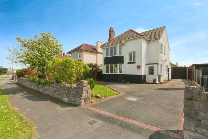 3 Bedroom Detached House For Sale In Glan Y Mor Road, Penrhyn Bay, Llandudno, Conwy, LL30