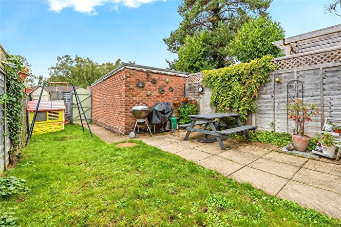 3 Bedroom Terraced House For Sale In Dunster Close, Southampton, Hampshire, SO16