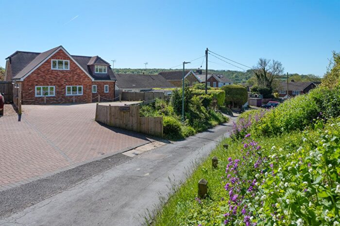 5 Bedroom Detached House For Sale In Pilgrims Lane, Chilham, CT4