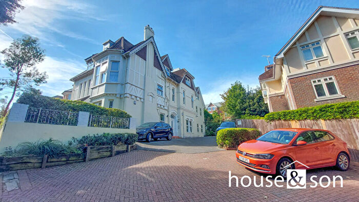 2 Bedroom Apartment For Sale In Glengariffe, Tregonwell Road, West Cliff, Bournemouth, BH2