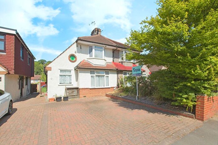 3 Bedroom Semi-Detached House For Sale In Wickham Lane, London, SE2