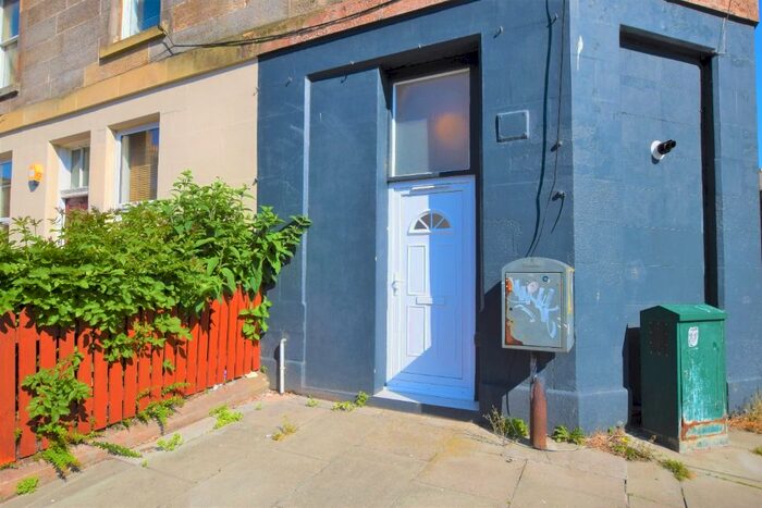 1 Bedroom Flat To Rent In Pitt Street, Leith, Edinburgh, EH6