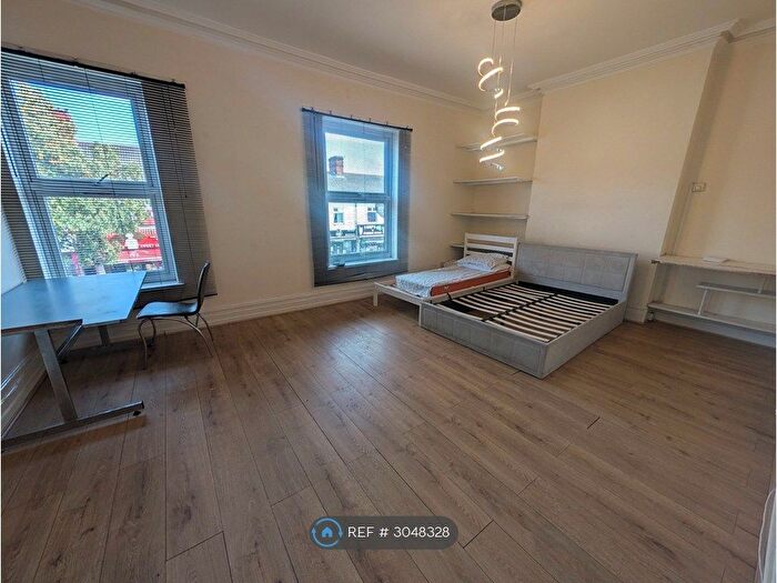 2 Bedroom Flat To Rent In Melton Road, Leicester, LE4