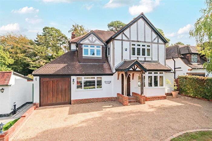 5 Bedroom Detached House For Sale In Longdon Wood, Keston, BR2