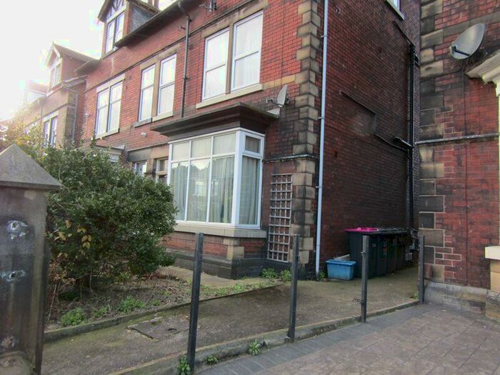 Flat To Rent In Clough Road, Rotherham, S61