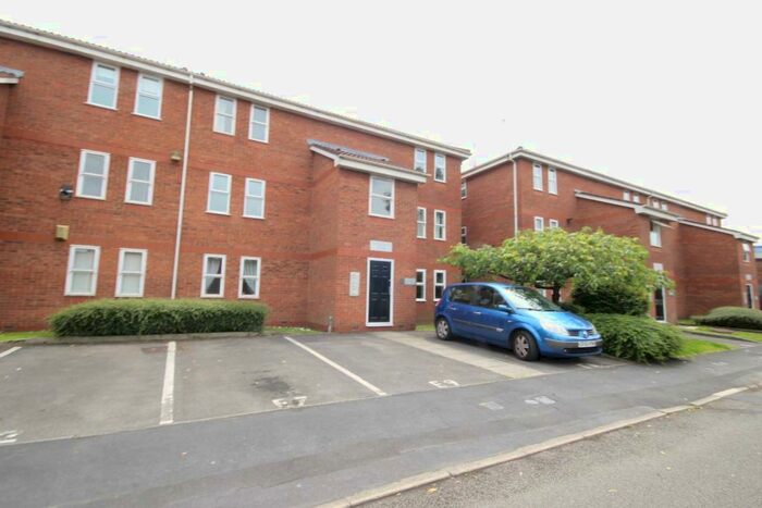 1 Bedroom Ground Flat To Rent In Montonmill Gardens, Eccles, M30