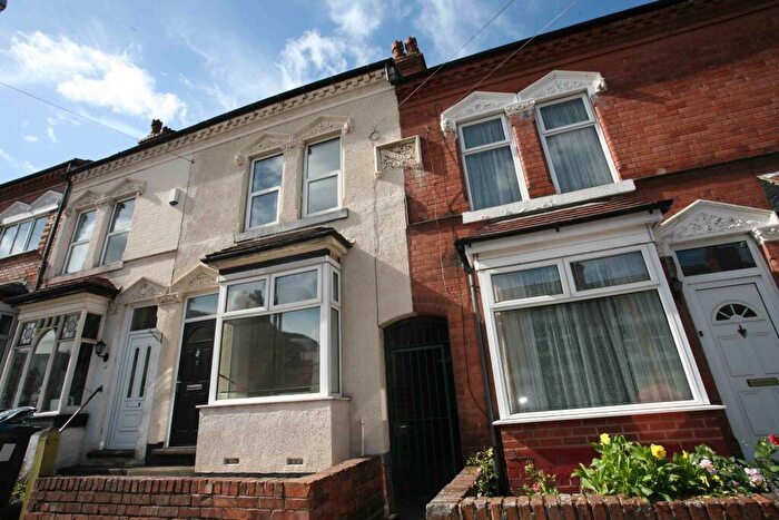 2 Bedroom House To Rent In Bond Street, Stirchley, B30