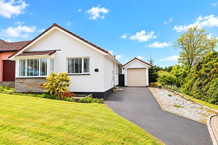 3 Bedroom Bungalow For Sale In Kenwith View, Bideford, Devon, EX39