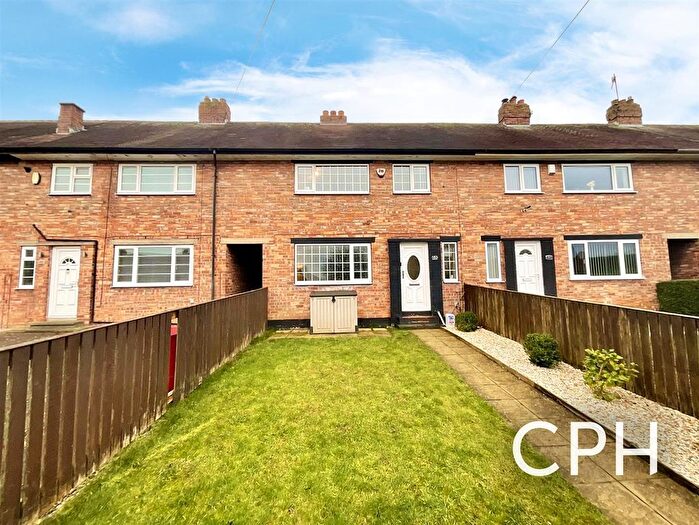 3 Bedroom Terraced House For Sale In Gildercliffe, Scarborough, YO12