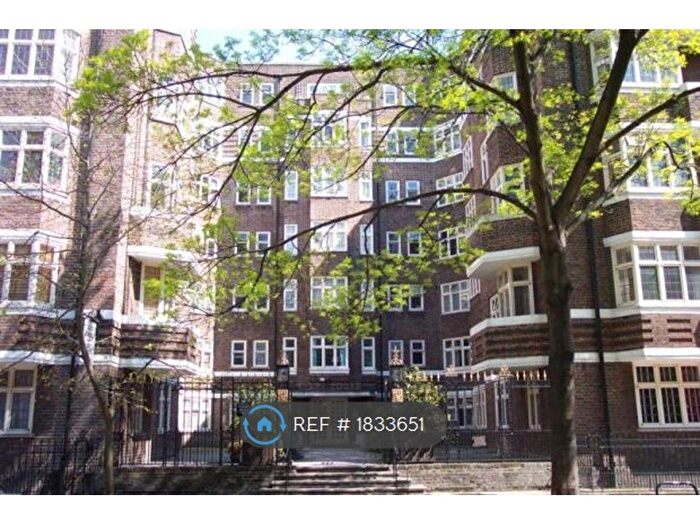 1 Bedroom Flat To Rent In Clare Court, London, WC1H