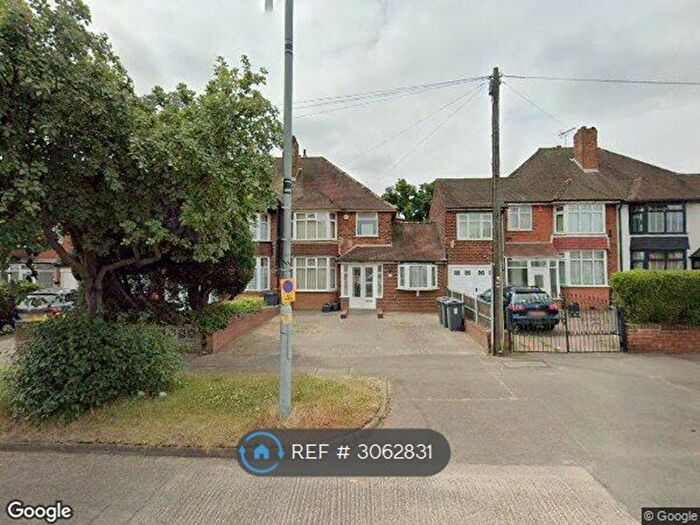 3 Bedroom Semi Detached House To Rent In Walsall Road, Birmingham, B42