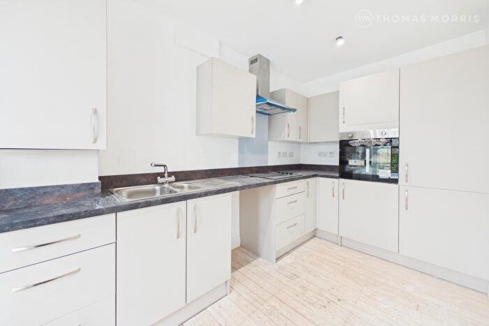 2 Bedroom Apartment To Rent In Cambridge Street, St. Neots, Cambridgeshire, PE19