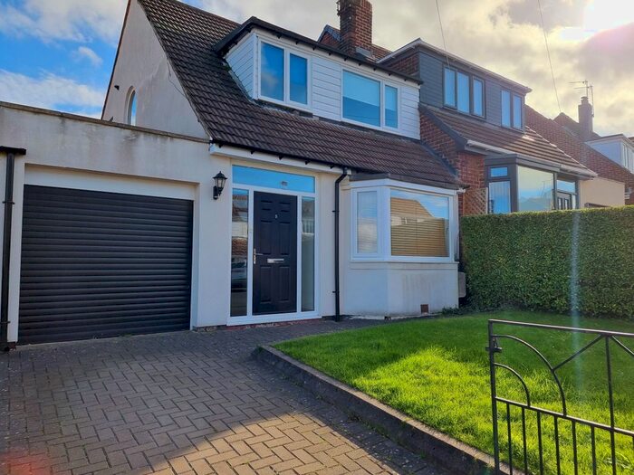 3 Bedroom Semi-Detached House To Rent In Sandford Road, Bridgehill, Consett, DH8