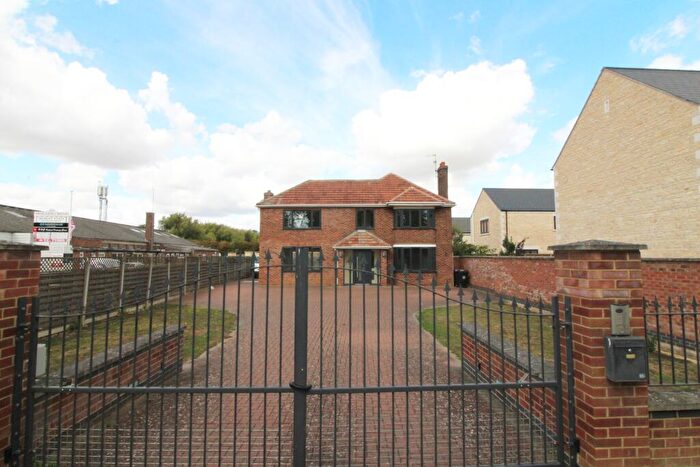 4 Bedroom Detached House To Rent In Spalding Road, Deeping St. James, PE6