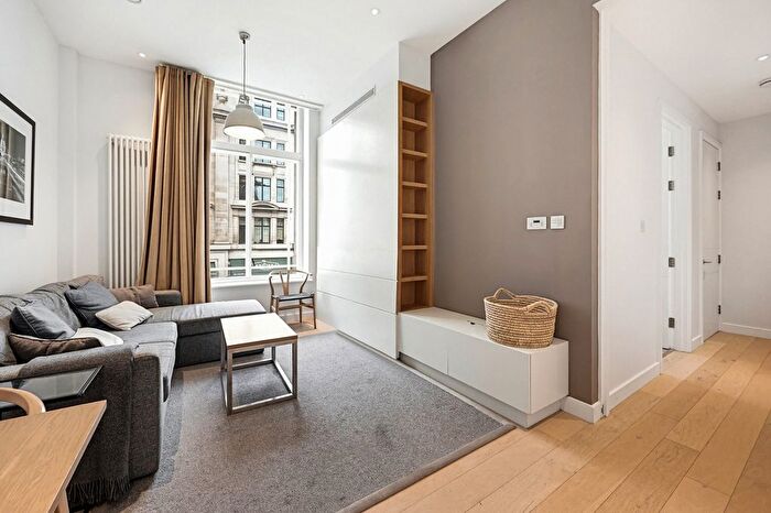 1 Bedroom Flat To Rent In Regent Street, Fitzrovia, W1B