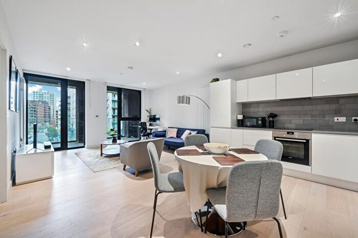 1 Bedroom Flat For Sale In Cutter House, Royal Wharf, E16