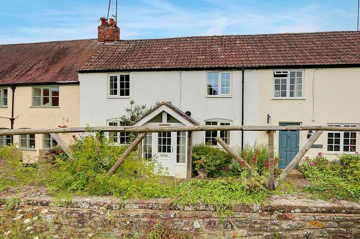 3 Bedroom Terraced House For Sale In Bell Lane, Westbury-On-Severn, Gloucestershire., GL14
